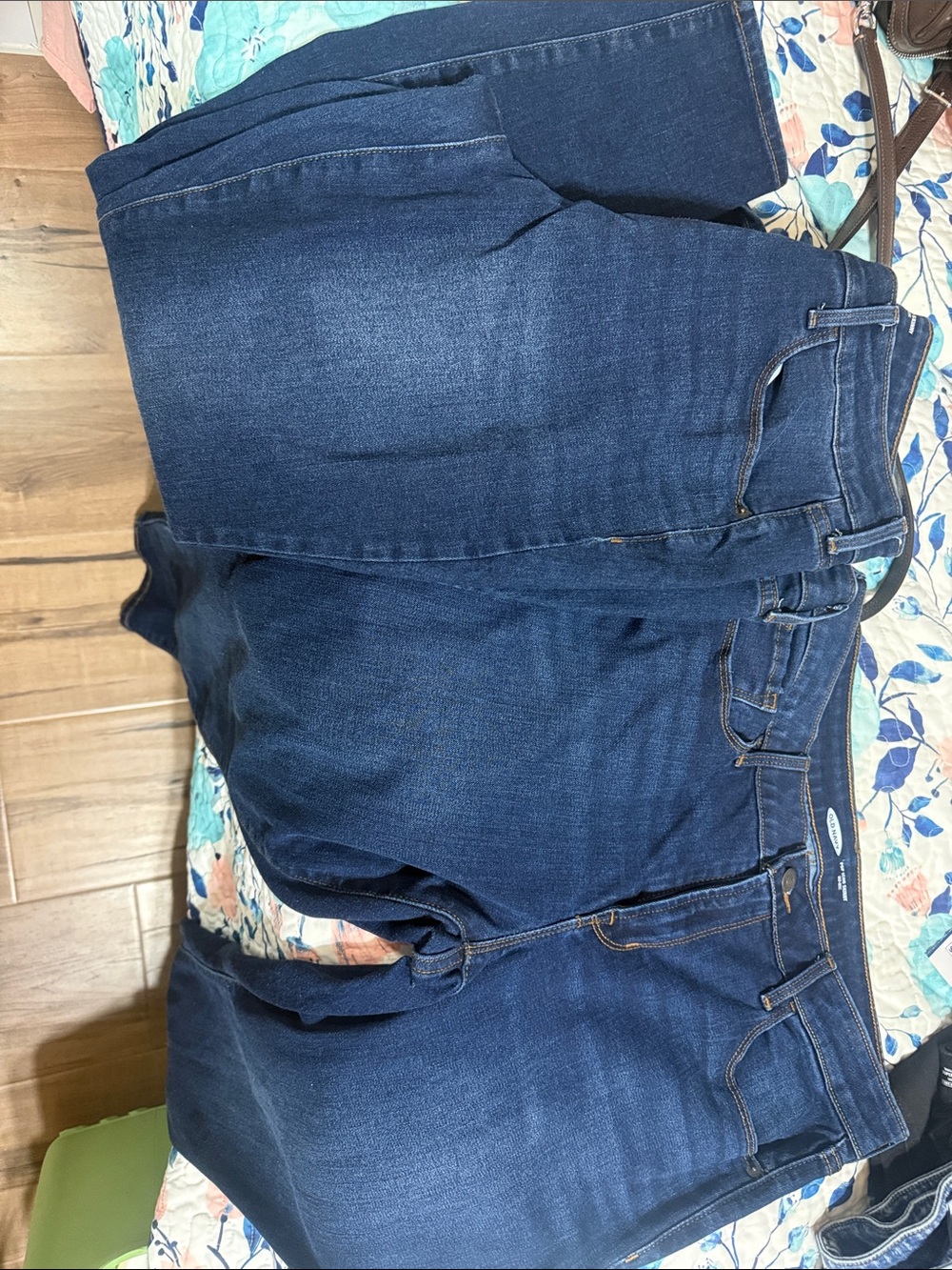 2 pairs Old Navy Pop Icon skinny mid rise Dark Blue Jeans